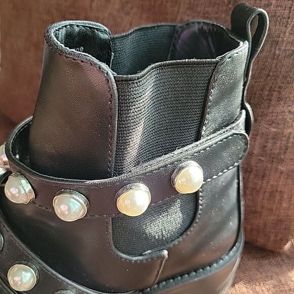 Junior Teen Girls Black Punk Cool Ankle Boots Size 7 Adjustable Straps Rock Chic - Picture 4 of 8